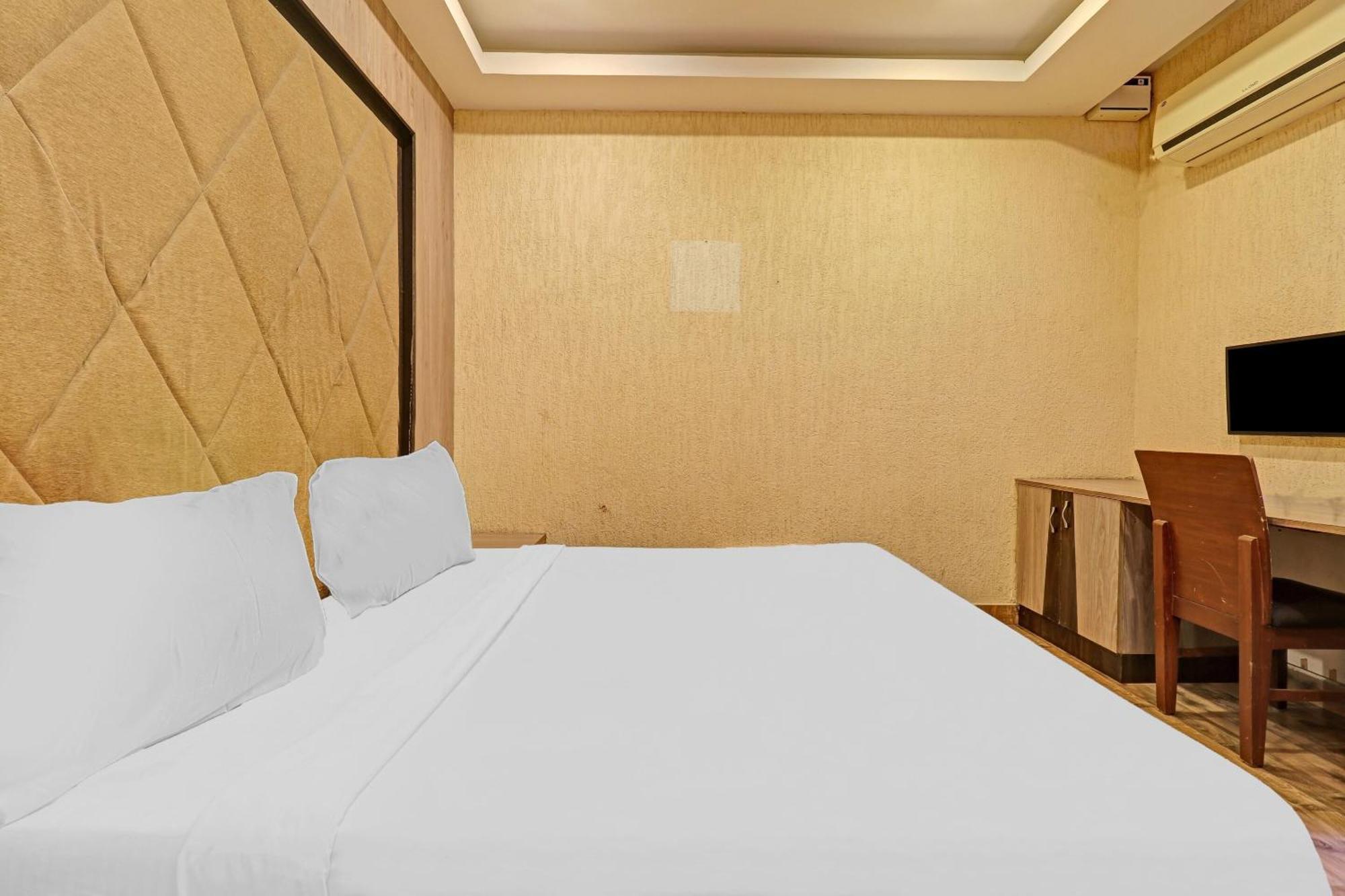 Hotel O Anbu Residency Tiruchirappalli Εξωτερικό φωτογραφία