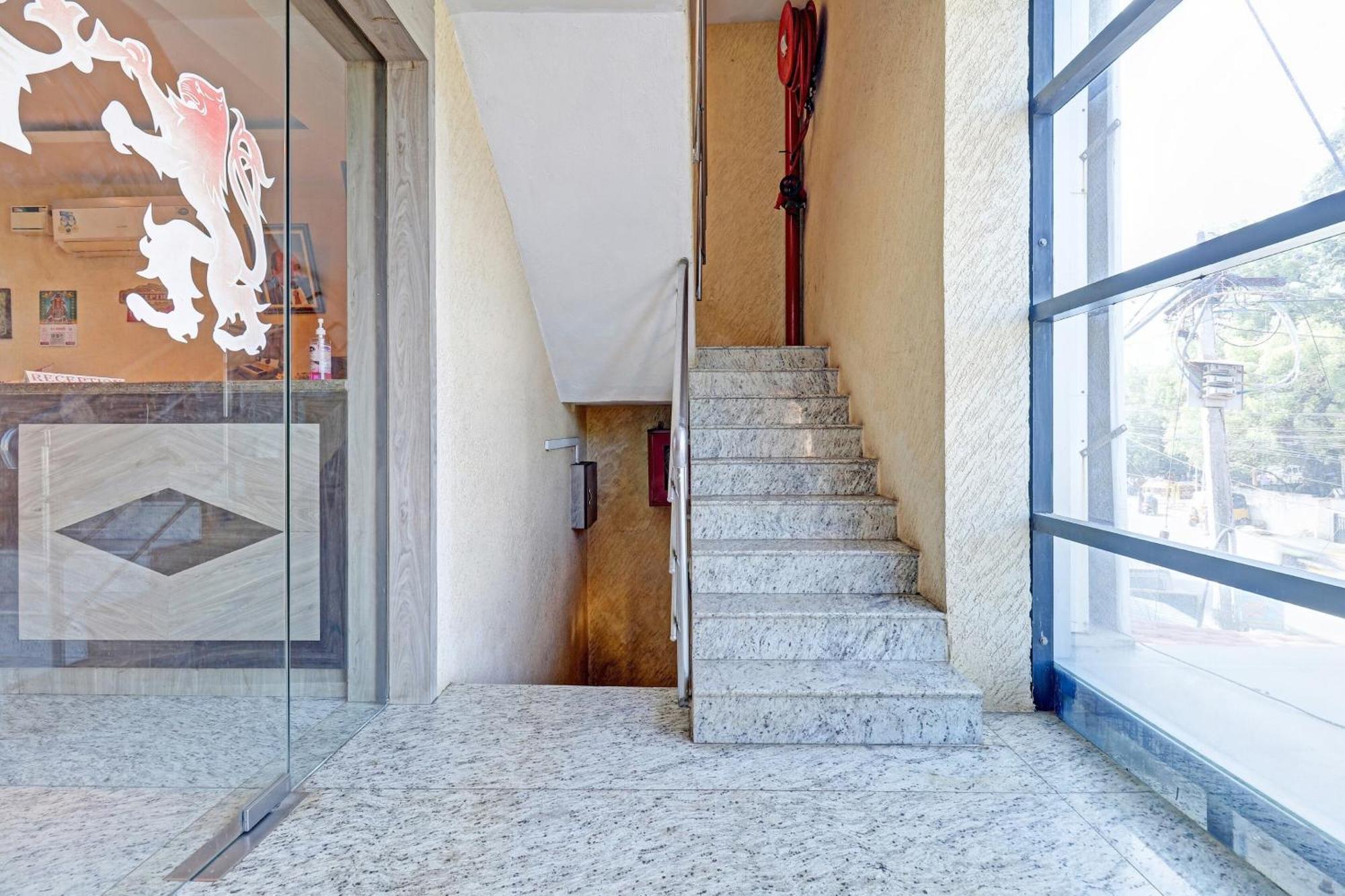 Hotel O Anbu Residency Tiruchirappalli Εξωτερικό φωτογραφία
