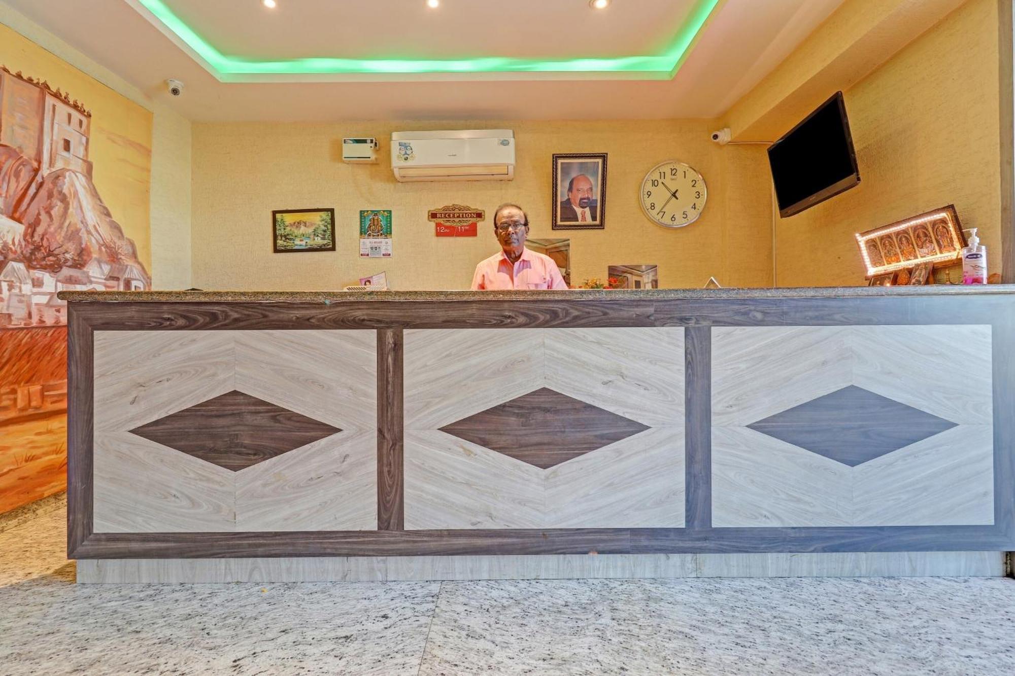 Hotel O Anbu Residency Tiruchirappalli Εξωτερικό φωτογραφία